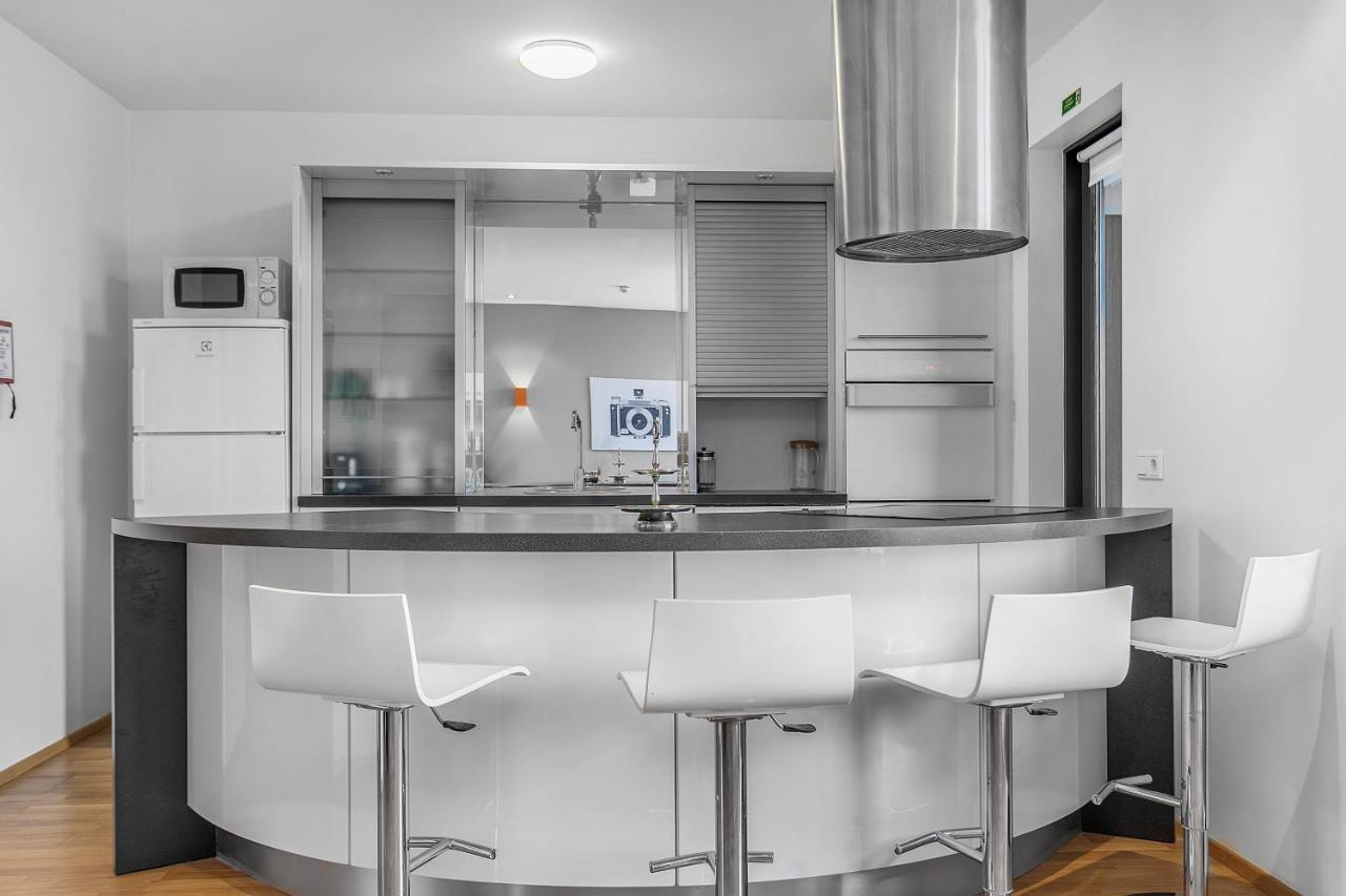 Sunny Apartment - By The Sea In City Center Reykjavík Dış mekan fotoğraf