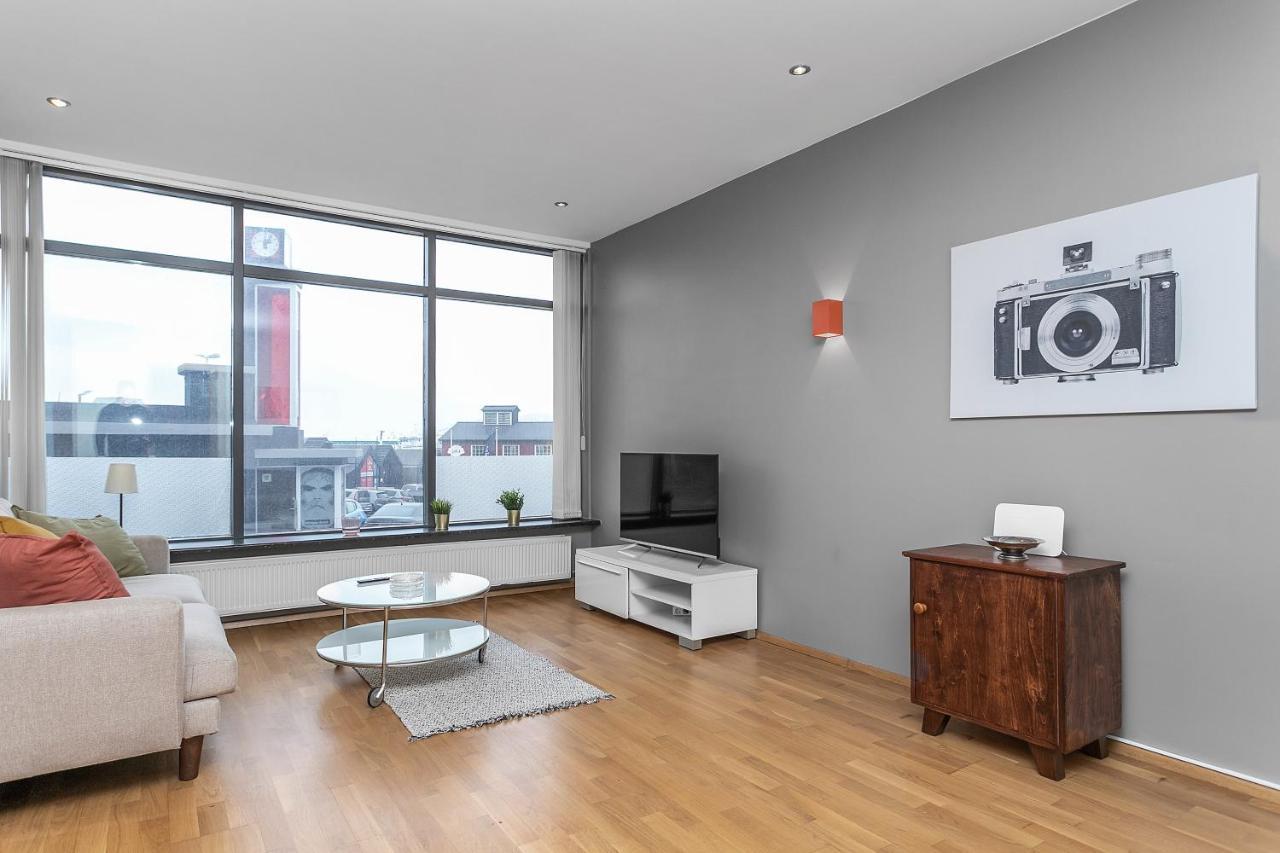 Sunny Apartment - By The Sea In City Center Reykjavík Dış mekan fotoğraf