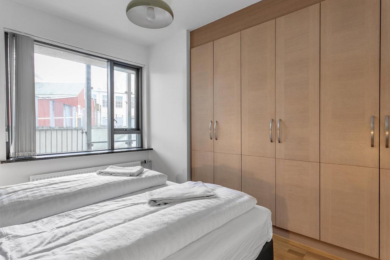 Sunny Apartment - By The Sea In City Center Reykjavík Dış mekan fotoğraf